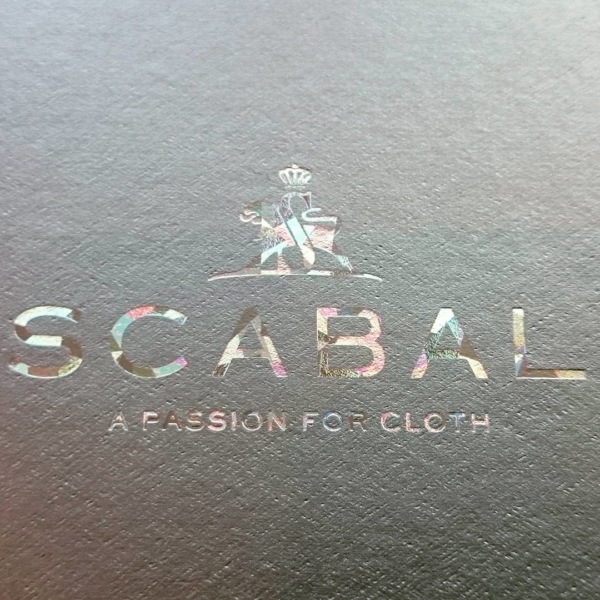 Scabal foiling on box