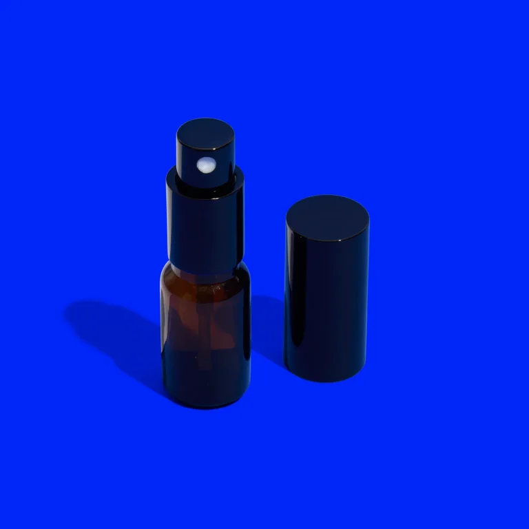 wr-eyewear-spray-bottle